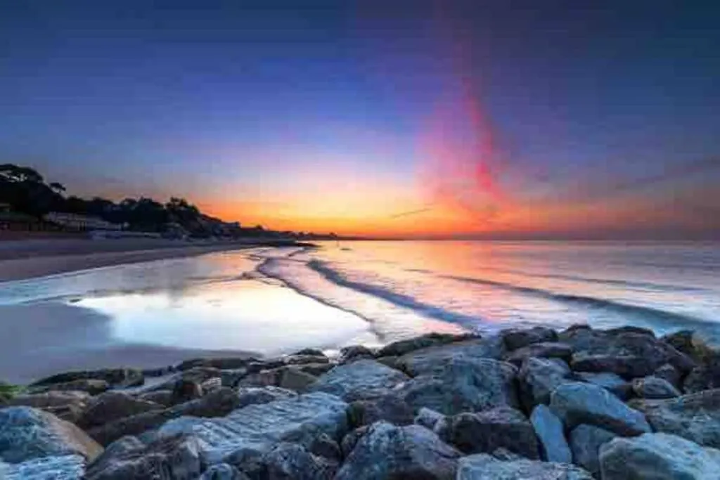 Spacious 4 Bed Rooms, Parking, Garden And Near Parks, Beaches And University Bournemouth 0*,  Regno Unito